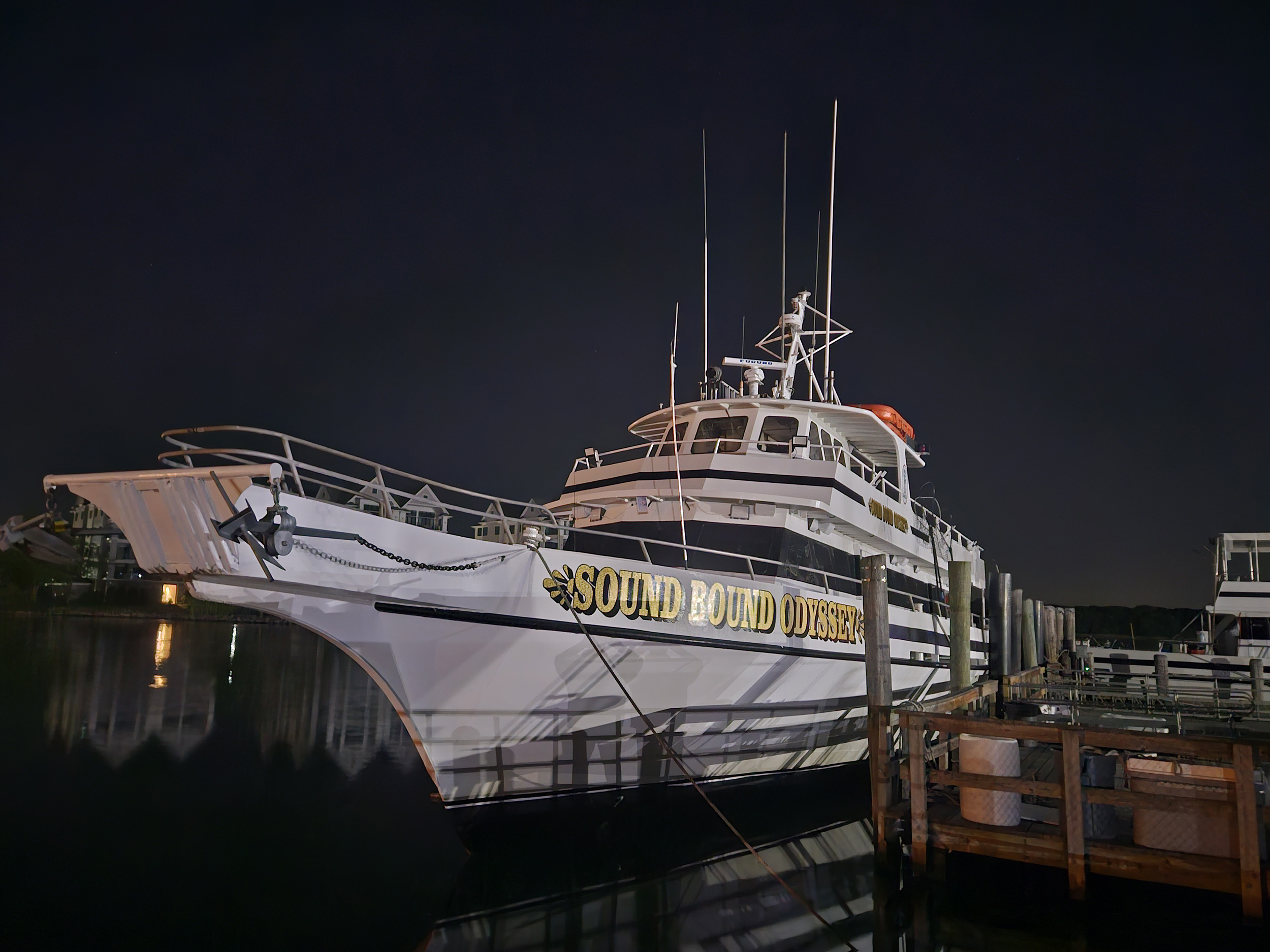 sound_bound_party_nyc_cruises_odyssey.jpg sound_bound_party_nyc_cruises_odyssey.jpg